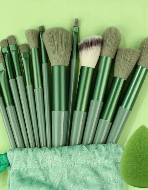 Load image into Gallery viewer, Makeup Brush Set Soft Fluffy Professiona Cosmetic Foundation Powder Eyeshadow Kabuki Blending Make up Brush Beauty Tool Makeup
