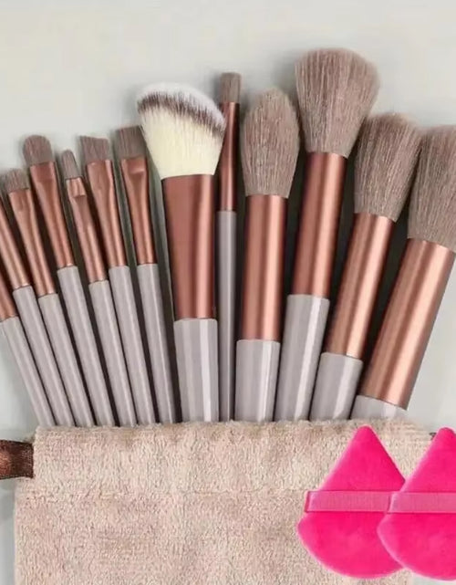 Load image into Gallery viewer, Makeup Brush Set Soft Fluffy Professiona Cosmetic Foundation Powder Eyeshadow Kabuki Blending Make up Brush Beauty Tool Makeup
