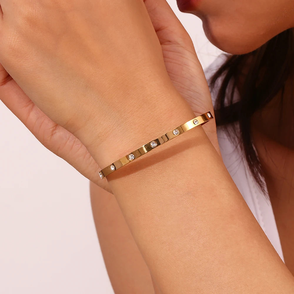 18K Gold Plated, Water Resistant , Dotted Bracelet Elegant Adjustable Jewelry