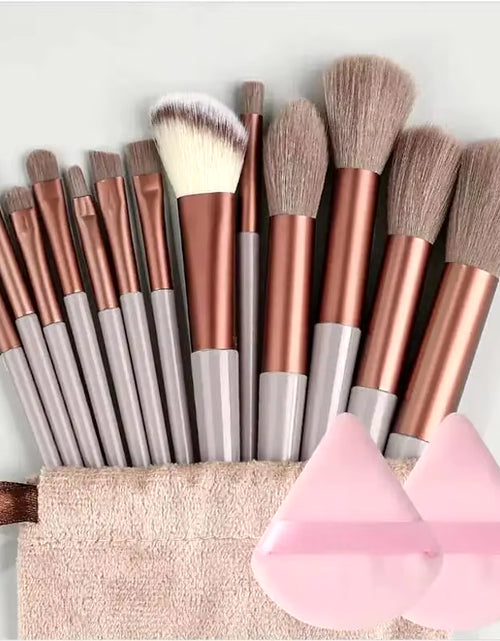 Load image into Gallery viewer, Makeup Brush Set Soft Fluffy Professiona Cosmetic Foundation Powder Eyeshadow Kabuki Blending Make up Brush Beauty Tool Makeup
